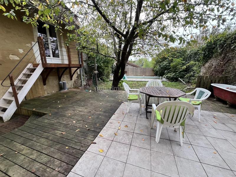 Maison - 288 m² - 6 pièces