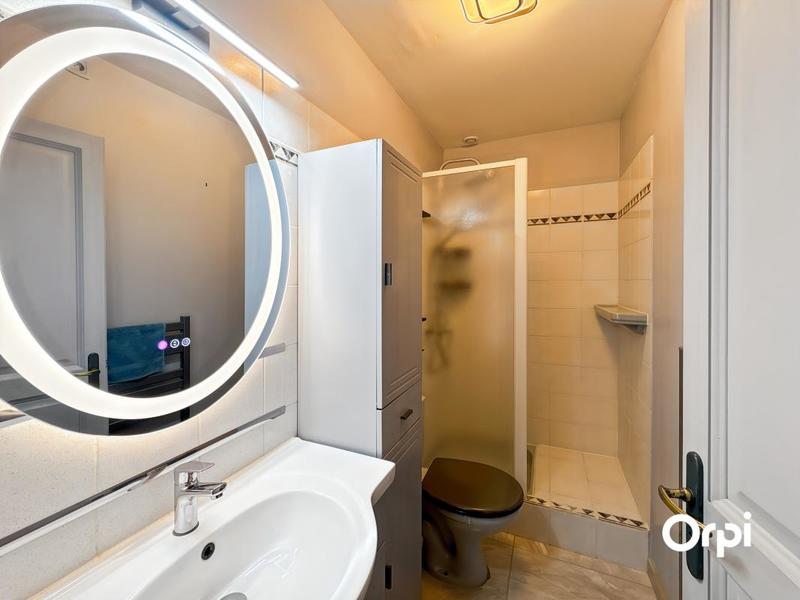 Maison - 211 m² - 6 pièces