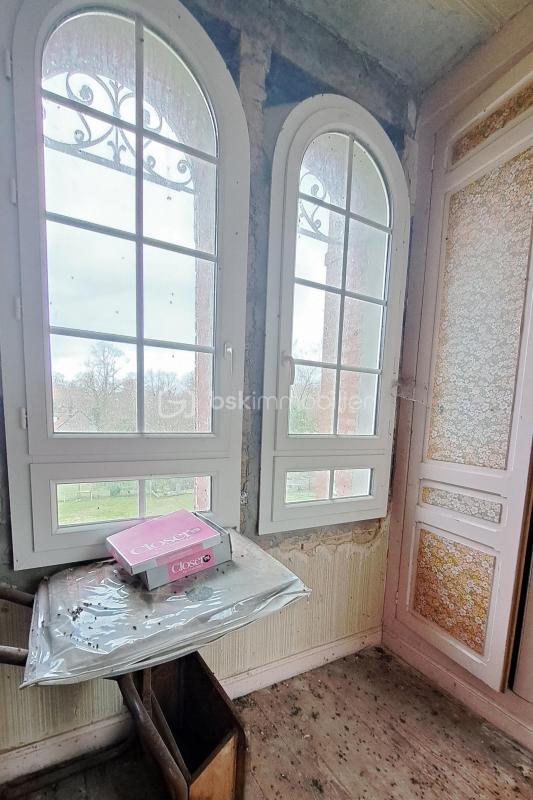 Maison - 310 m² - 11 pièces