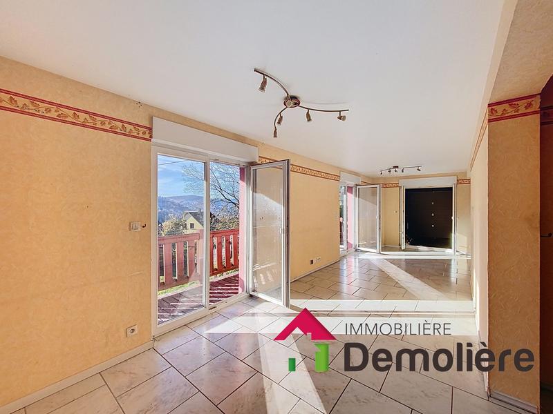 Maison - 200 m² - 6 pièces