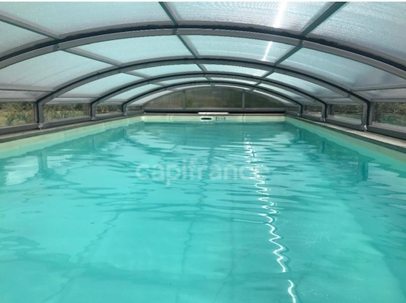 Mas - 367 m² - 10 pièces