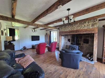 Maison - 190 m² - 6 pièces