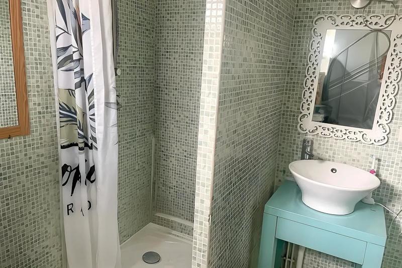 Château - 64 m² - 4 pièces