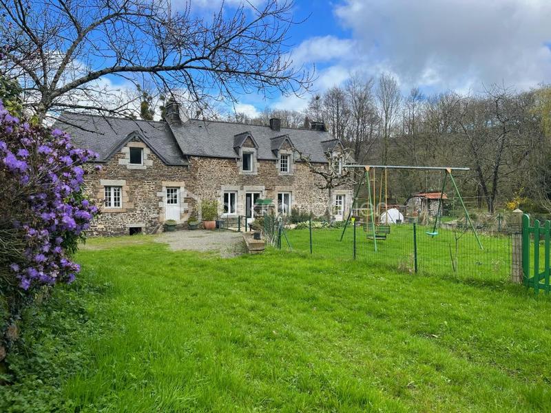 Moulin - 197 m² - 7 pièces