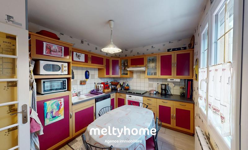 Maison - 112 m² - 6 pièces