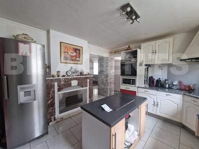 Maison ancienne - 214 m² - 6 pièces