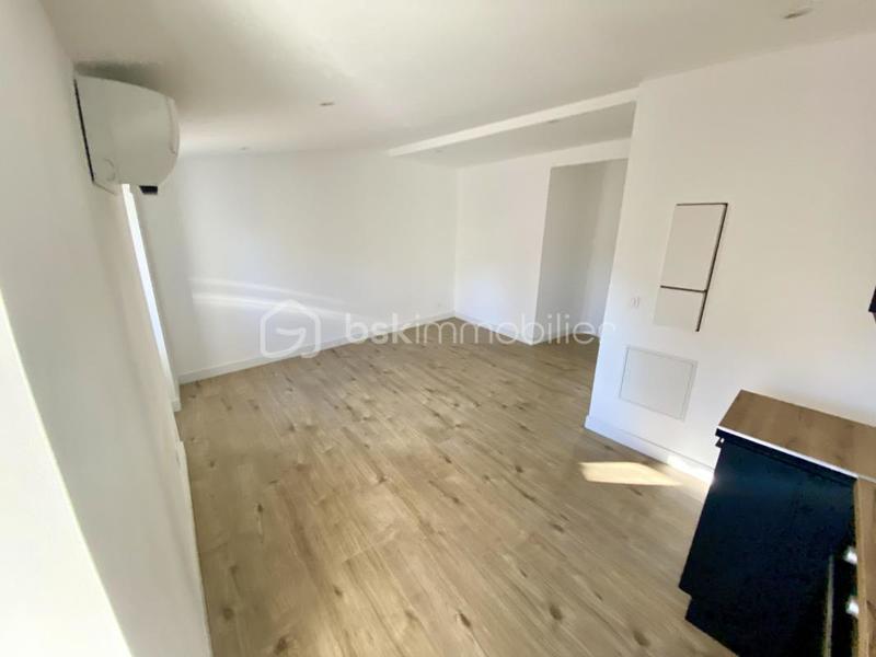 Immeuble - 118 m² - 6 pièces