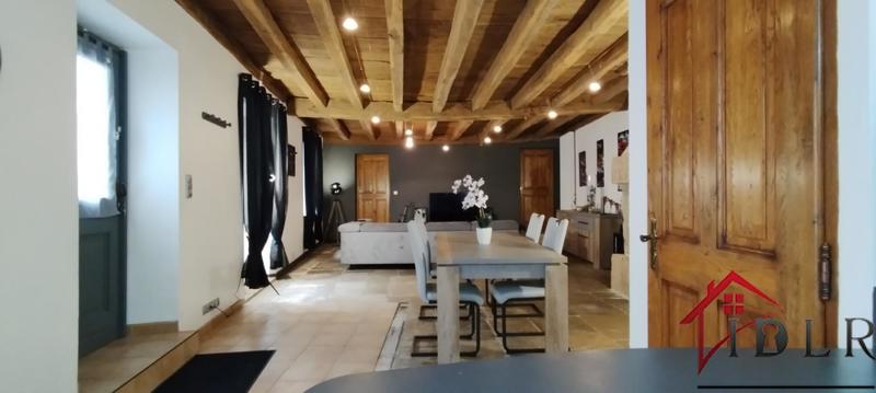 Maison de maîtres - 242 m² - 8 pièces