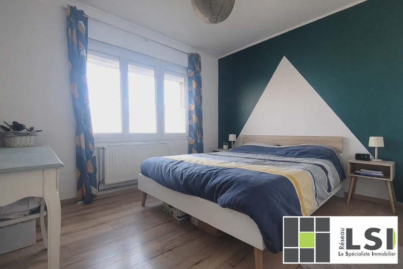 Maison - 104 m² - 6 pièces