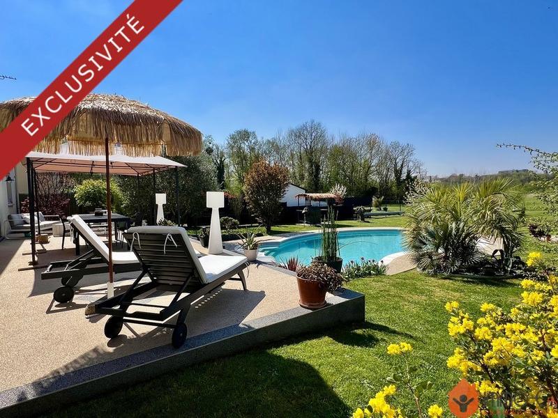 Maison - 165 m² - 6 pièces