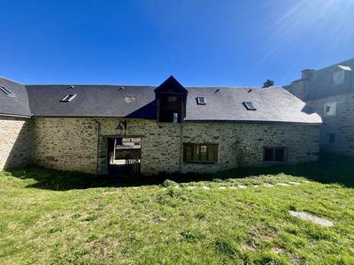 Appartement - 250 m² - 10 pièces