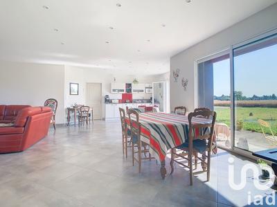 Maison - 143 m² - 4 pièces