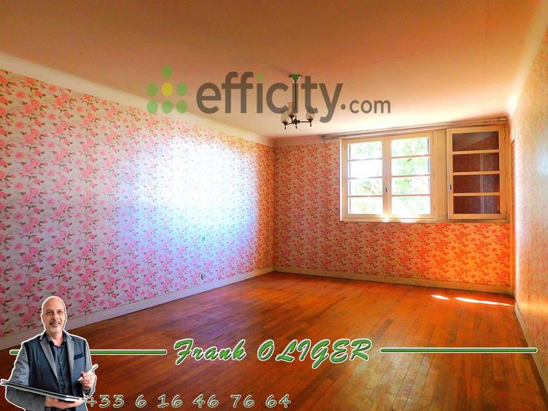 Maison - 340 m² - 10 pièces