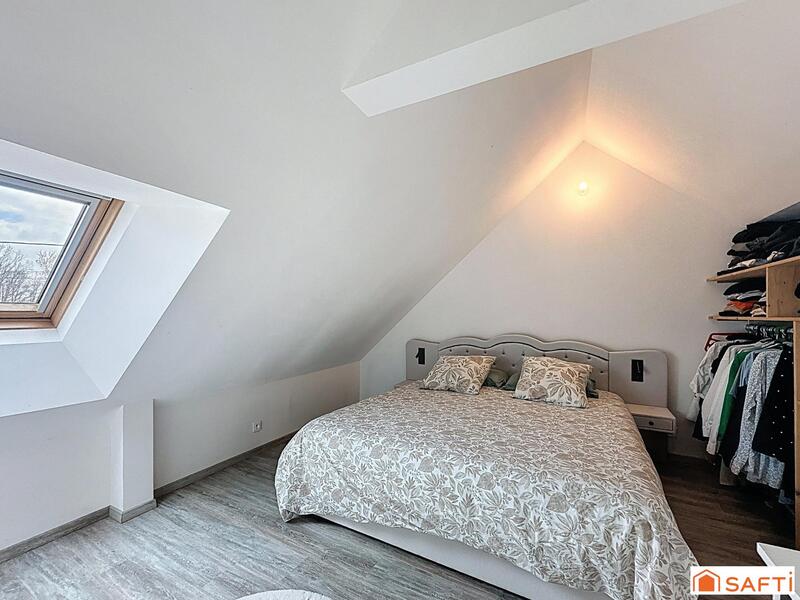 Maison - 103 m² - 5 pièces