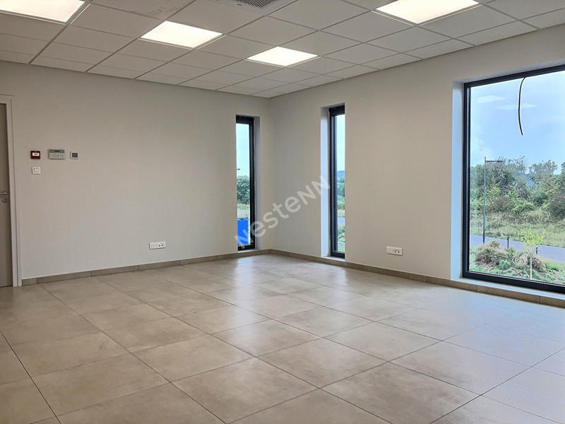 Bureau - 270 m²