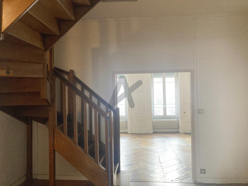 Duplex - 165 m² - 5 pièces