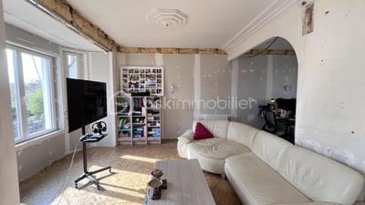 Maison en pierre - 153 m² - 7 pièces