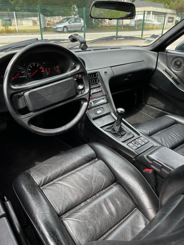 Porsche 928 s