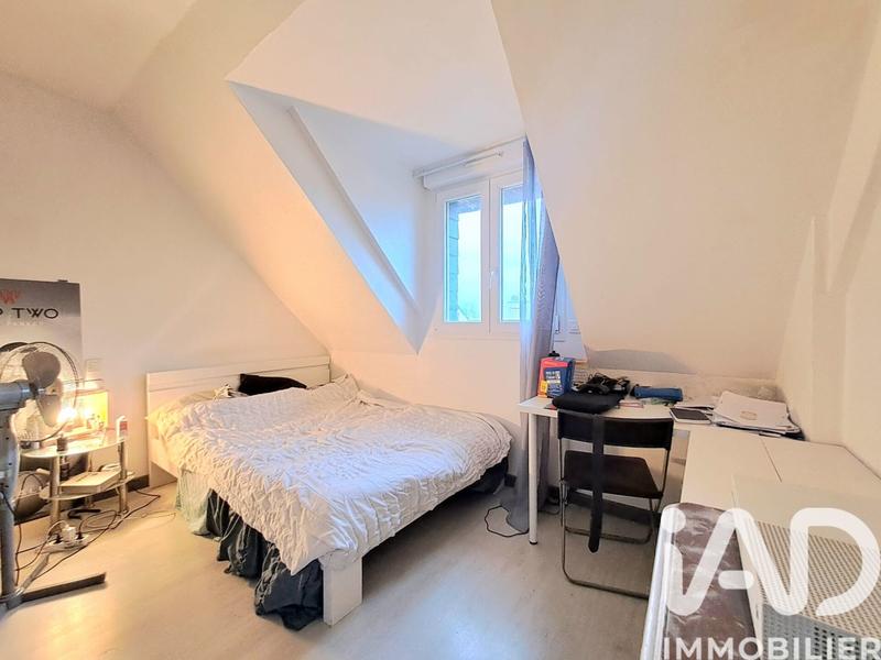 Maison - 104 m² - 5 pièces