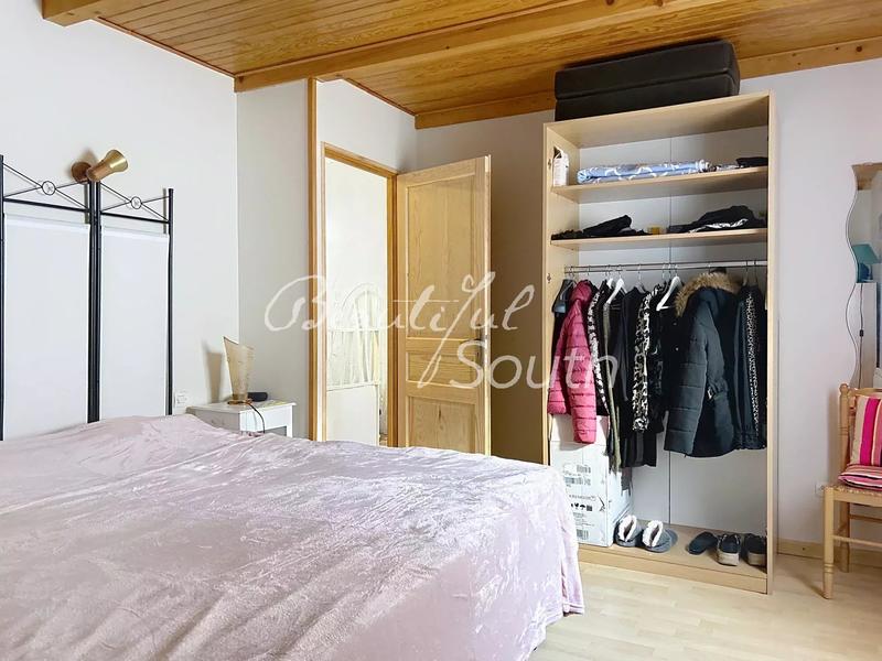 Maison de village - 254 m² - 6 pièces