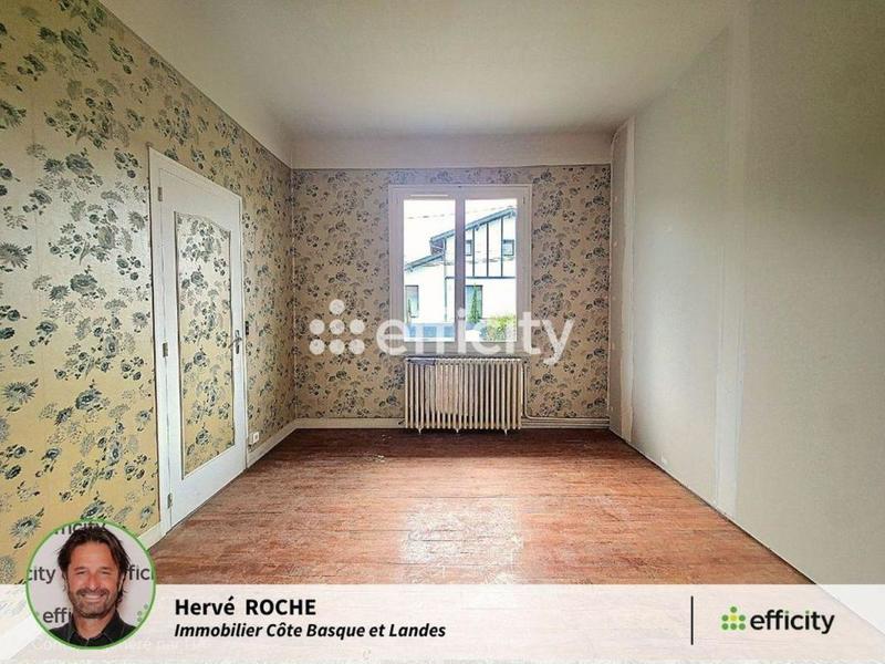 Pavillon - 92 m² - 4 pièces