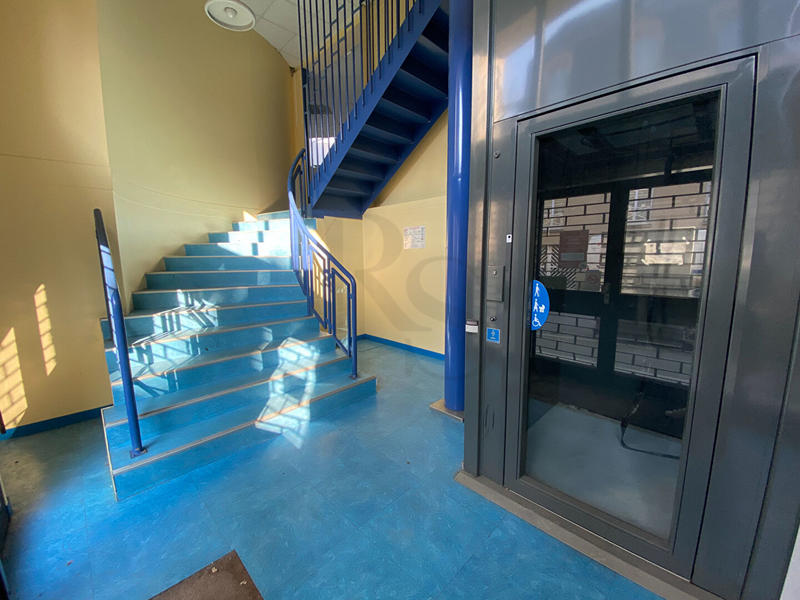 Bureau - 358 m² - 10 pièces