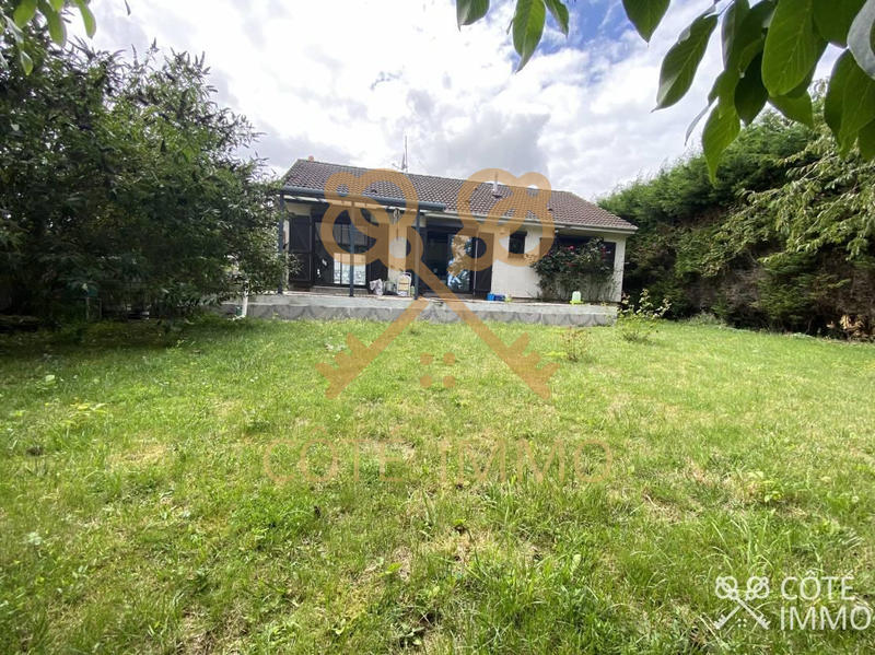 Maison - 90 m² - 4 pièces