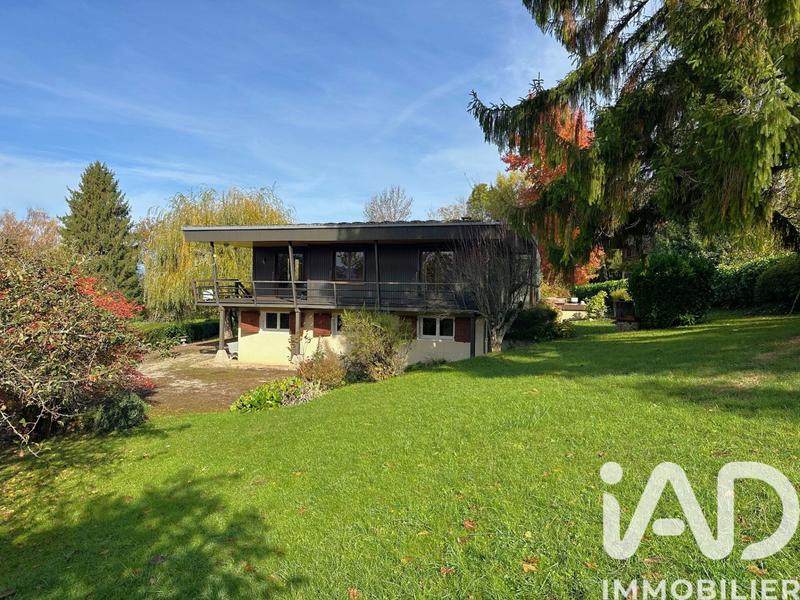 Maison - 134 m² - 7 pièces