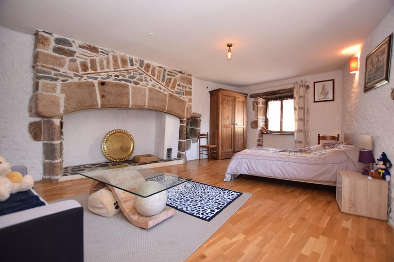 Maison ancienne - 125 m² - 4 pièces