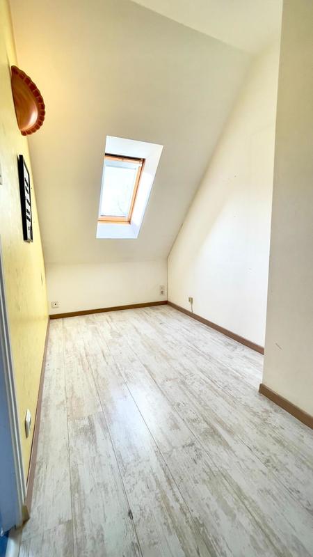 Maison - 111 m² - 6 pièces