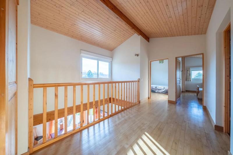 Maison - 196 m² - 6 pièces