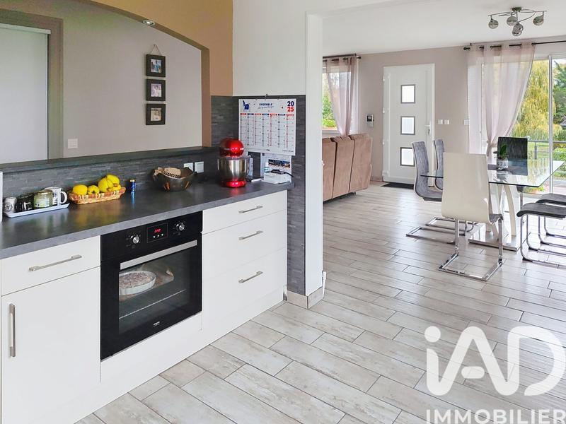 Maison - 195 m² - 7 pièces