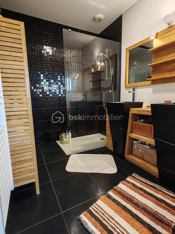 Maison - 154 m² - 7 pièces