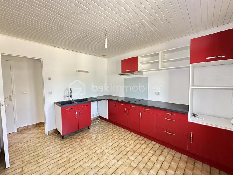Maison - 207 m² - 7 pièces