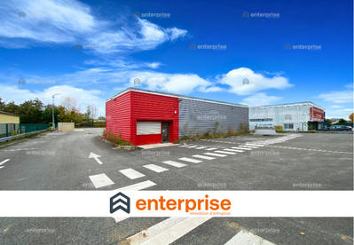 Local d'activité / Entrepôt - 285 m²