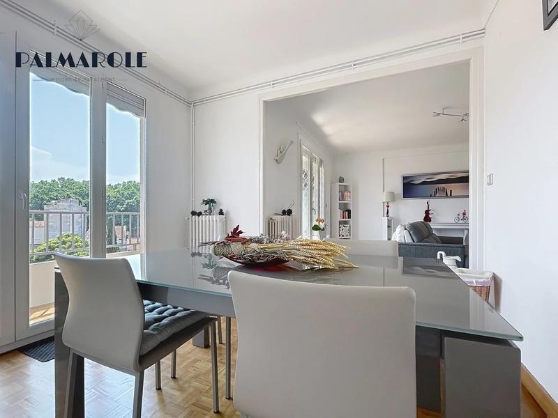 Appartement - 77 m² - 3 pièces