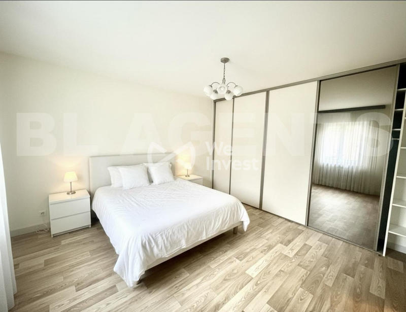 Appartement - 80 m² - 2 pièces