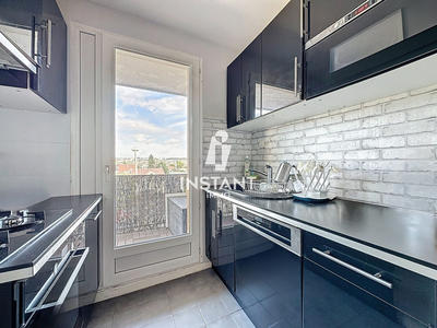 Appartement - 58 m² - 3 pièces