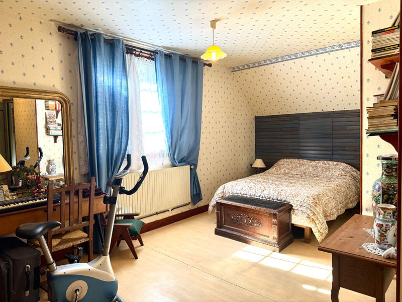 Maison - 137 m² - 5 pièces