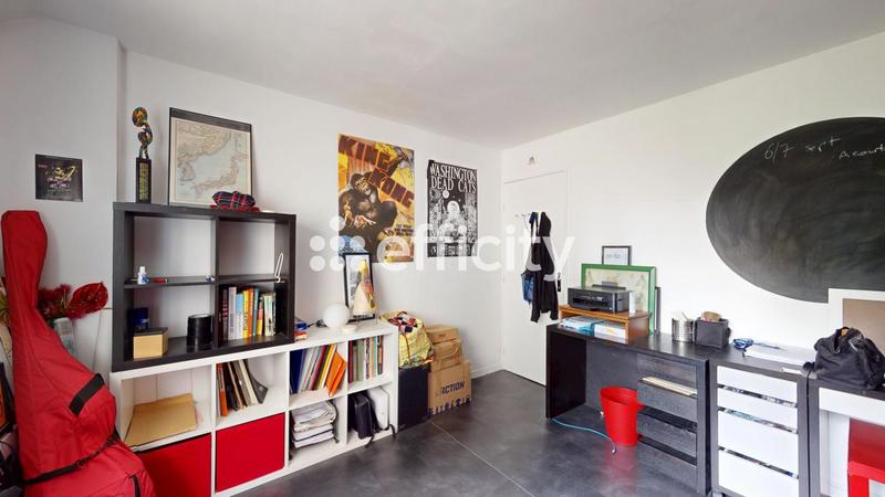 Maison - 110 m² - 6 pièces