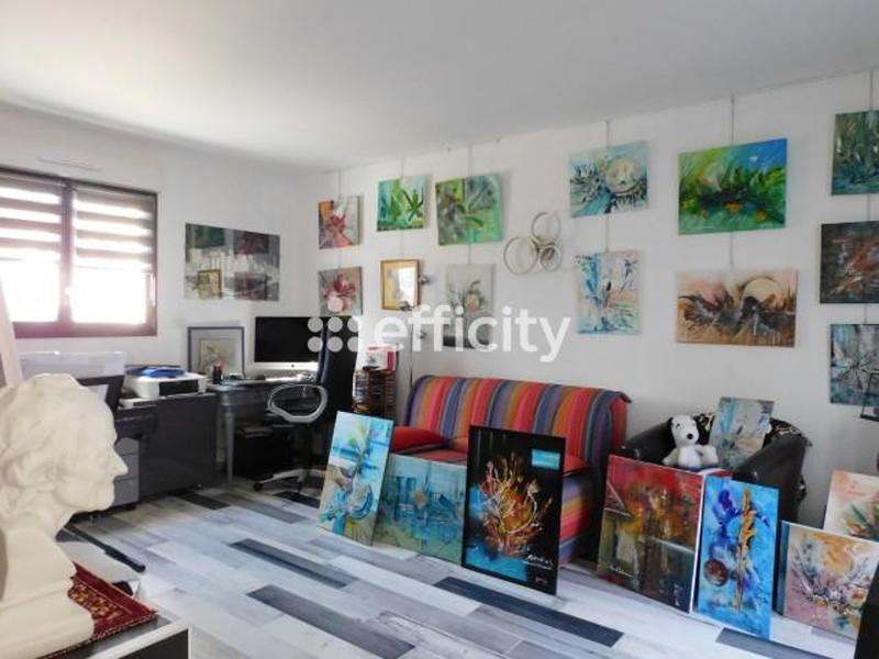 Pavillon - 102 m² - 3 pièces