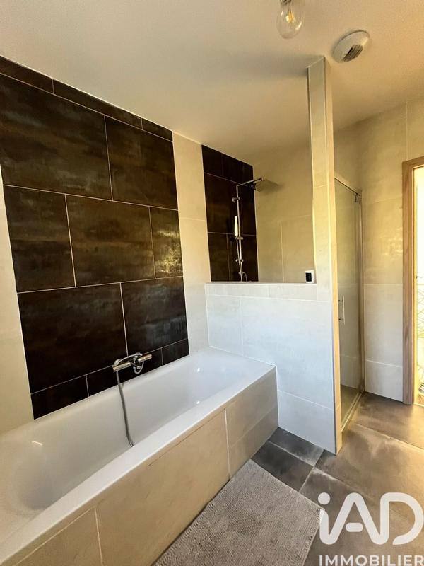 Maison - 127 m² - 5 pièces