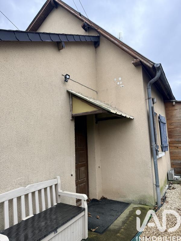 Maison - 104 m² - 6 pièces