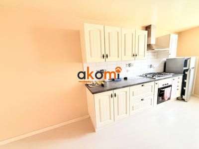 Maison - 190 m² - 8 pièces