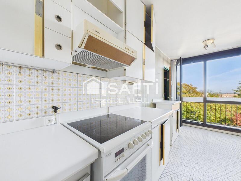 Appartement - 97 m² - 5 pièces