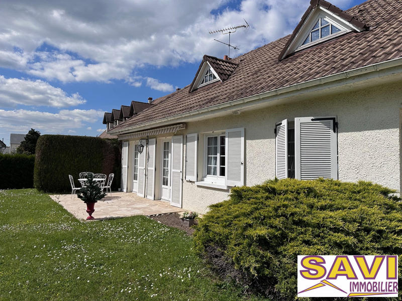 Maison traditionnelle - 132 m² - 7 pièces