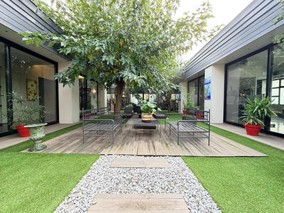 Loft - 397 m² - 6 pièces