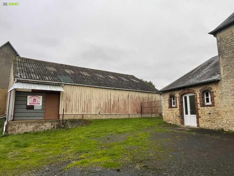 Immeuble - 130 m² - 6 pièces