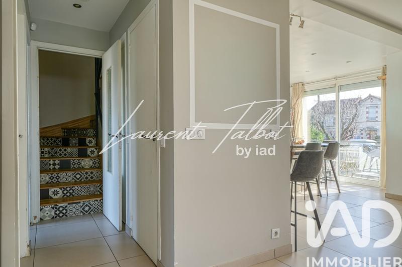 Maison - 162 m² - 7 pièces