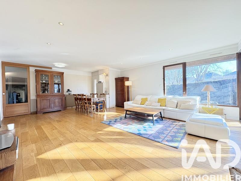 Maison de maîtres - 222 m² - 6 pièces